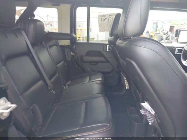 1C4JJXSJ0NW117971 Jeep Wrangler