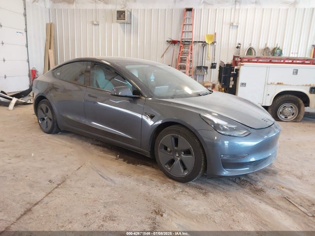 2022 TESLA MODEL 3 5YJ3E1EB0NF332382 Photo 0