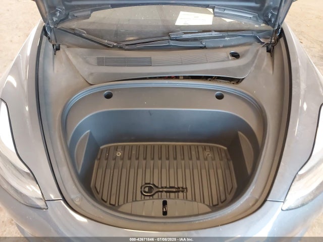 2022 TESLA MODEL 3 5YJ3E1EB0NF332382 Photo 9