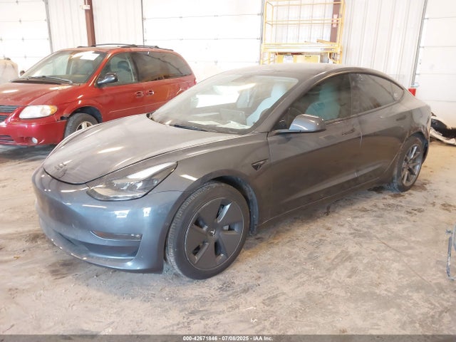 2022 TESLA MODEL 3 5YJ3E1EB0NF332382 Photo 1
