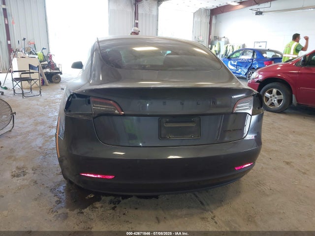 2022 TESLA MODEL 3 5YJ3E1EB0NF332382 Photo 5
