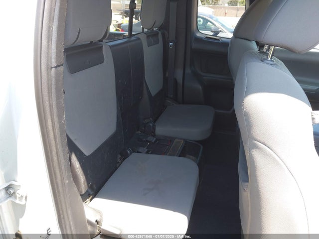 5TFRX5GN6KX151260 Toyota 2tr-fe