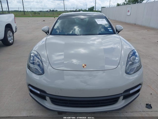Porsche Panamera 2018 WP0AA2A74JL113815 Image 12