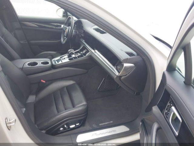 2018 PORSCHE PANAMERA WP0AA2A74JL113815 Photo 4