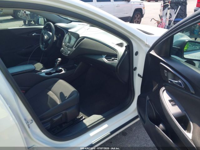 2021 CHEVROLET MALIBU 1G1ZB5ST6MF046904 Photo 4