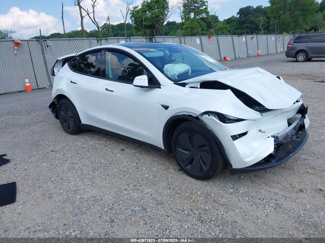 2026 TESLA MODEL Y 7SAYGDEE4TA386891 Photo 0