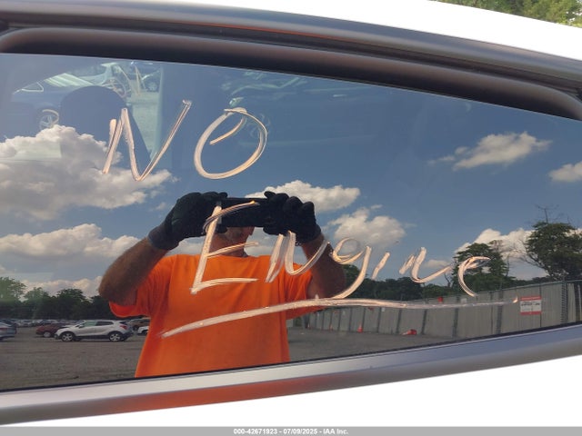 2026 TESLA MODEL Y 7SAYGDEE4TA386891 Photo 9