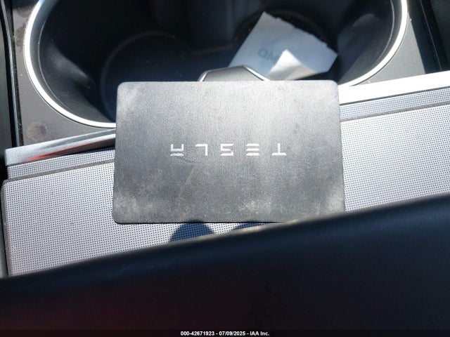 2026 TESLA MODEL Y 7SAYGDEE4TA386891 Photo 10