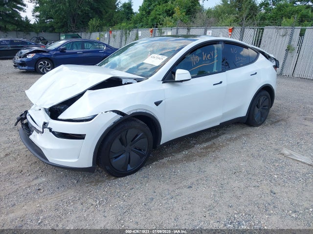 2026 TESLA MODEL Y 7SAYGDEE4TA386891 Photo 1
