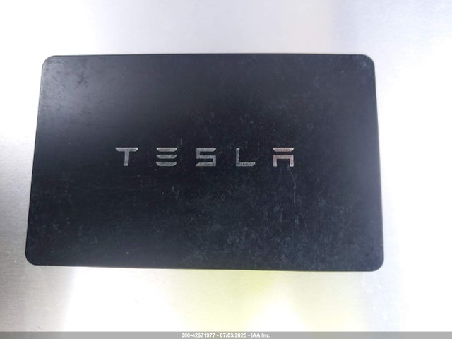 2024 TESLA MODEL 3 5YJ3E1EB5RF821091 Photo 10