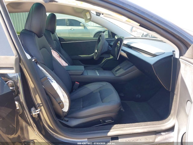 2024 TESLA MODEL 3 5YJ3E1EB5RF821091 Photo 4