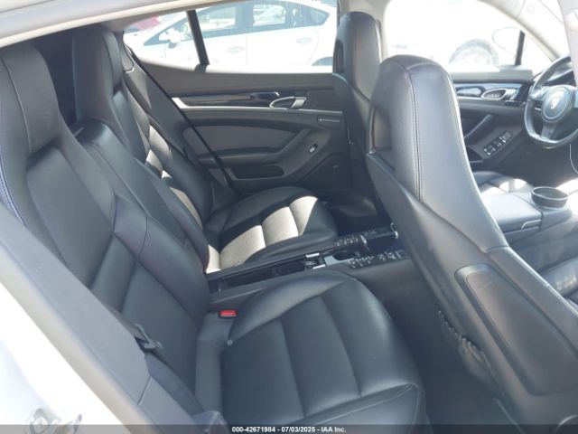 2016 PORSCHE PANAMERA WP0AA2A7XGL005997 Photo 7
