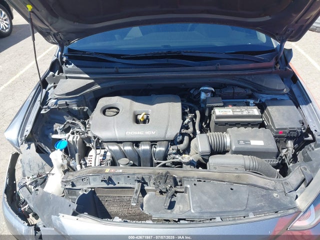 5NPD84LF0JH328606 Hyundai mpi nu