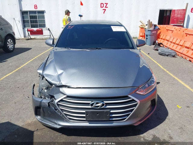 5NPD84LF0JH328606 Hyundai mpi nu