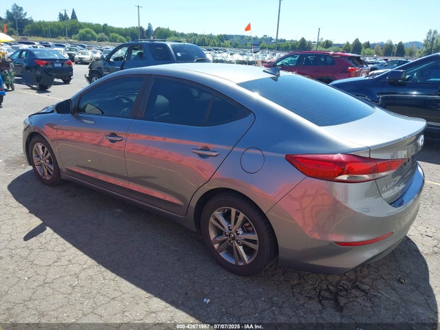 5NPD84LF0JH328606 Hyundai mpi nu