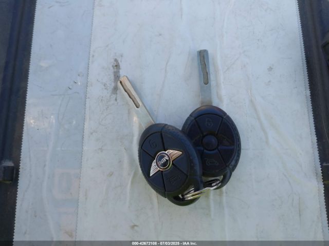 2006 MINI COOPER S WMWRE335X6TJ39073 Photo 10