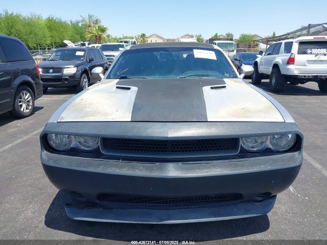 Dodge Challenger 2014 2C3CDYAG6EH111459 Image 26