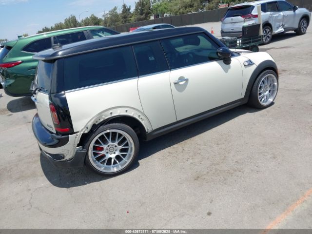 2010 MINI COOPER S CLUBMAN WMWMM3C54ATP93850 Photo 3