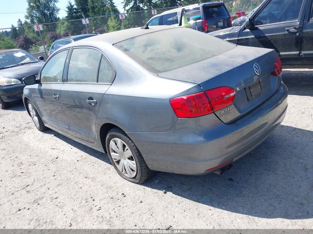 3VWD17AJ1EM238164 Volkswagen 2014