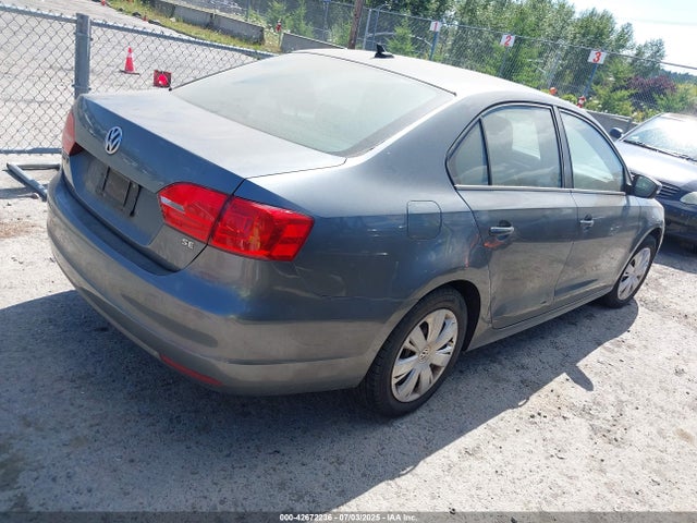 3VWD17AJ1EM238164 Volkswagen 2014