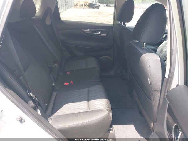 Nissan 2017 2017 KNMAT2MT6HP603887 Image 8
