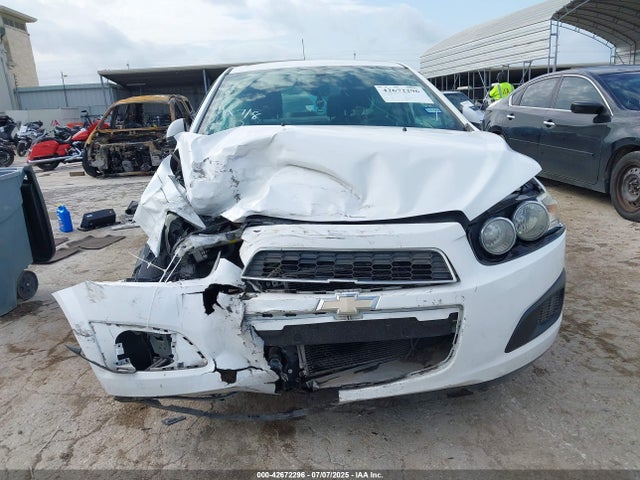 1G1JC5SH6F4140737 Chevrolet luw