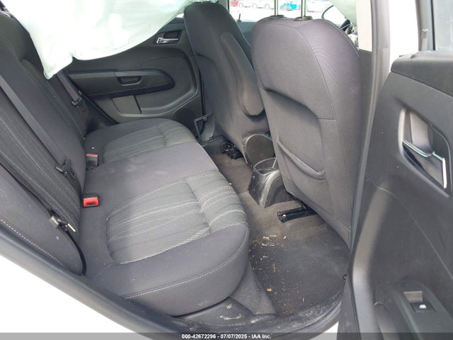 1G1JC5SH6F4140737 Chevrolet luw