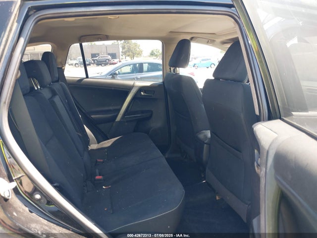 Toyota 2ar-fe 2018 2T3RFREV1JW832636 Image 8