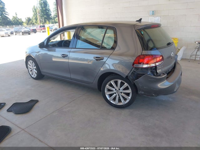 WVWDM7AJ4EW001212 Volkswagen 2014