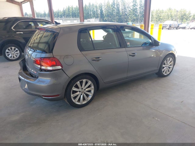 WVWDM7AJ4EW001212 Volkswagen 2014
