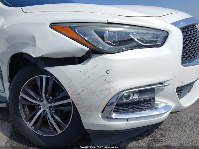 5N1DL0MN4HC542707 Infiniti 2017