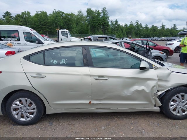 Hyundai 2017 2017 5NPD74LF1HH169642 Image 13