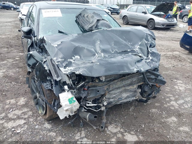 3VWD17AJ0JM207689 Volkswagen 1.8 tsi