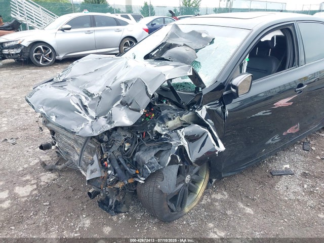 3VWD17AJ0JM207689 Volkswagen 1.8 tsi