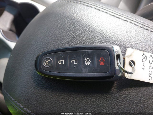 1FADP5CU1FL122047 Ford 2015