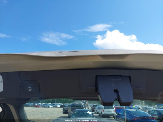 1FADP5CU1FL122047 Ford 2015