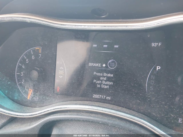 1C4RJEBGXFC727715 Jeep 2015
