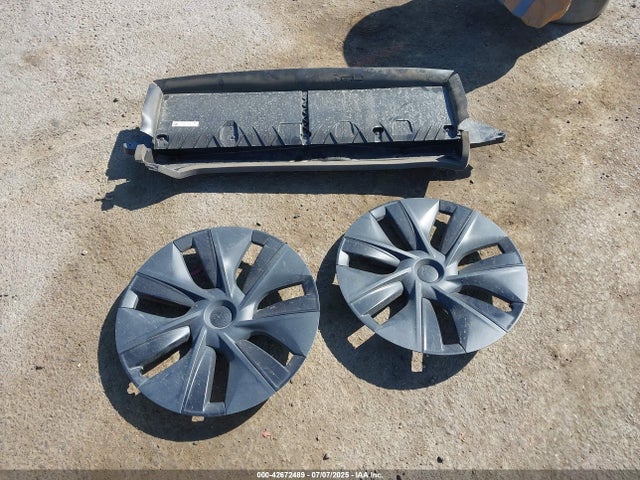 7SAYGDEE0RF160178 Tesla Model Y