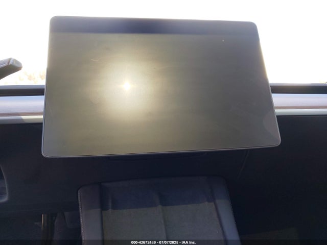 7SAYGDEE0RF160178 Tesla Model Y