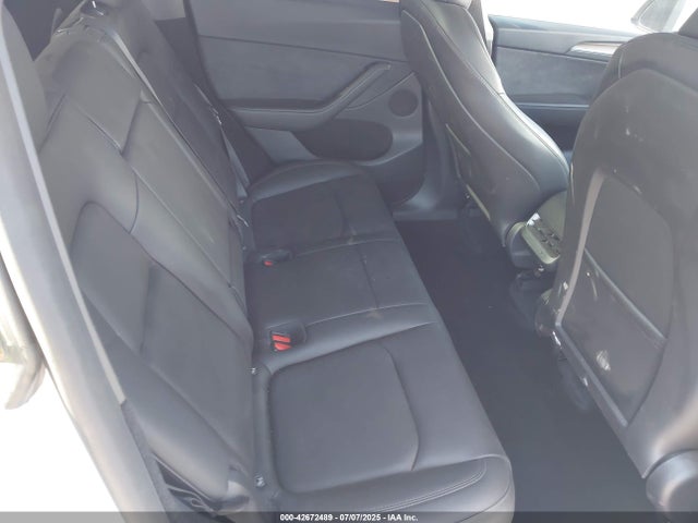 7SAYGDEE0RF160178 Tesla Model Y