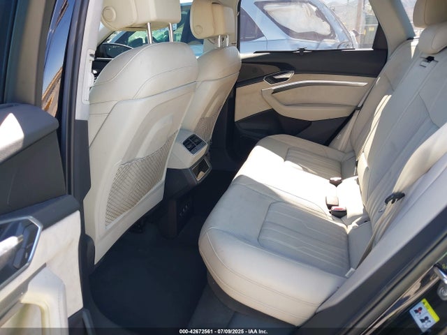 WA1VABGE8KB016934 Audi E-Tron