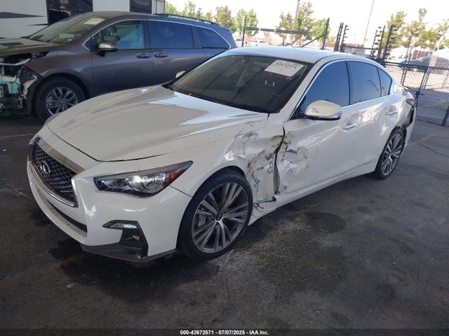 Infiniti 2018 2018 JN1EV7AP1JM362749 Image 2