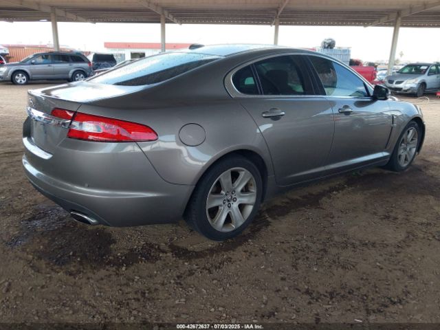 2011 JAGUAR XF SAJWA0FB9BLS09353 Photo 3
