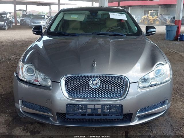 2011 JAGUAR XF SAJWA0FB9BLS09353 Photo 5