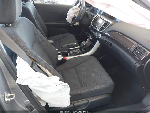 1HGCR2F75HA151782 Honda k24w1
