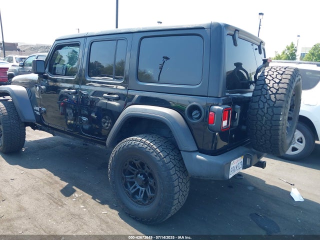 1C4HJXDN2LW300431 Jeep 2020