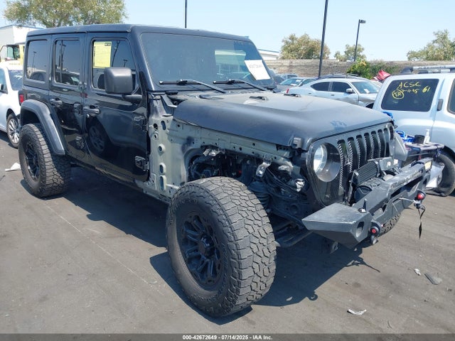 1C4HJXDN2LW300431 Jeep 2020