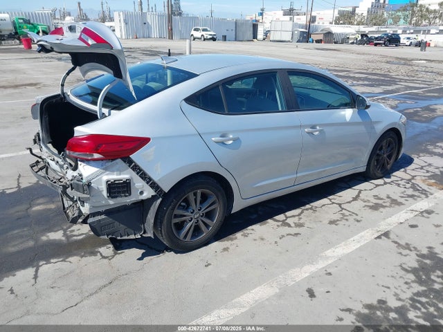 5NPD84LF6JH299015 Hyundai mpi nu