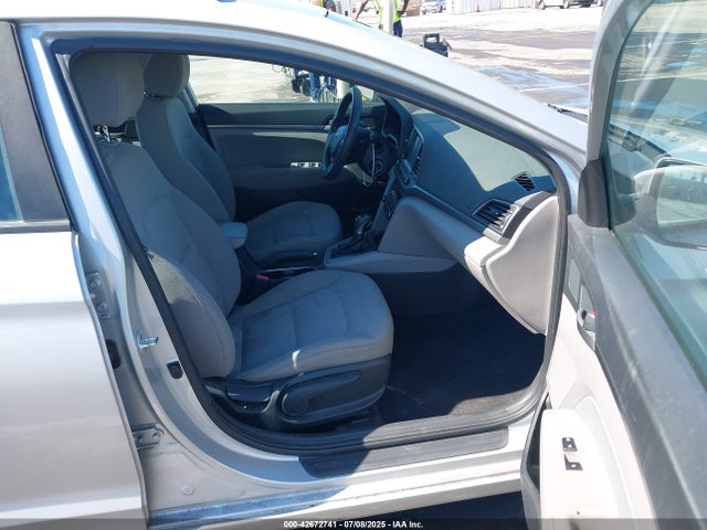 5NPD84LF6JH299015 Hyundai mpi nu