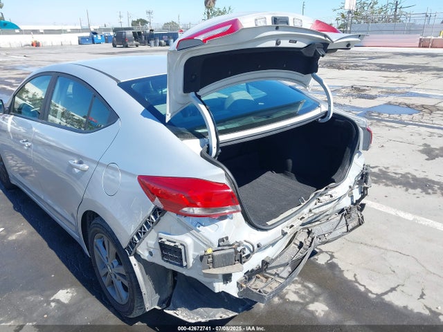 5NPD84LF6JH299015 Hyundai mpi nu